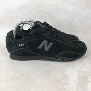 New Balance 442 Triple Black Suede Women’s Athletic Sneakers Size 8
